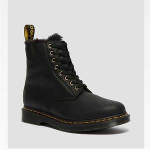 Dr. Martens | 1460 Pascal Fl, Ambassador | Size UK 5
